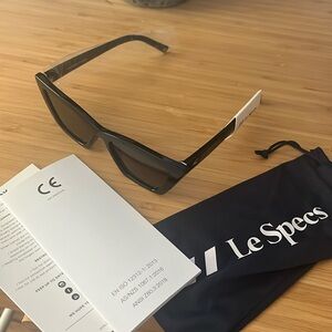 Le Specs Velodrome sunglasses